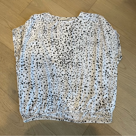 Kaffe Short Sleeved polka dot blouse. - Picture 3 of 5